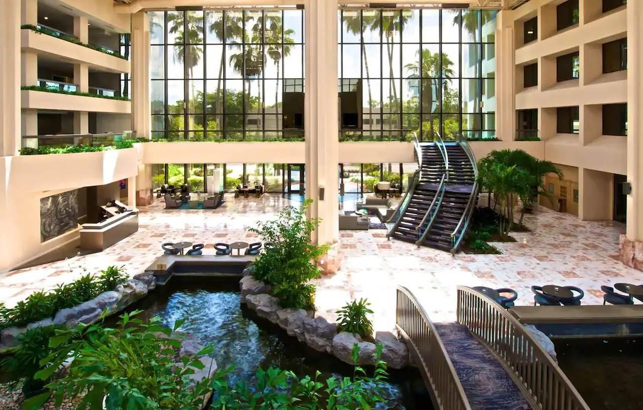 Embassy Suites By Hilton Palm Beach Gardens Pga Boulevard Esterno foto